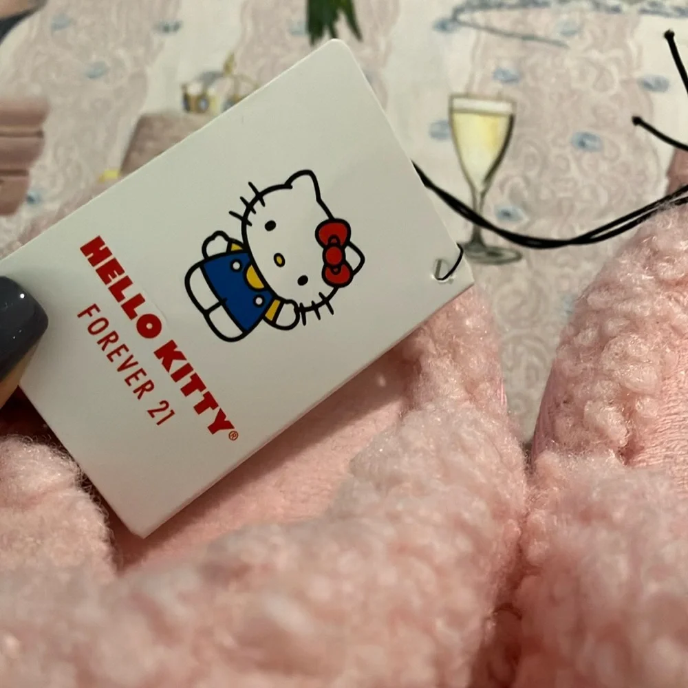 Hello Kitty Pink Fuzzy Slippers